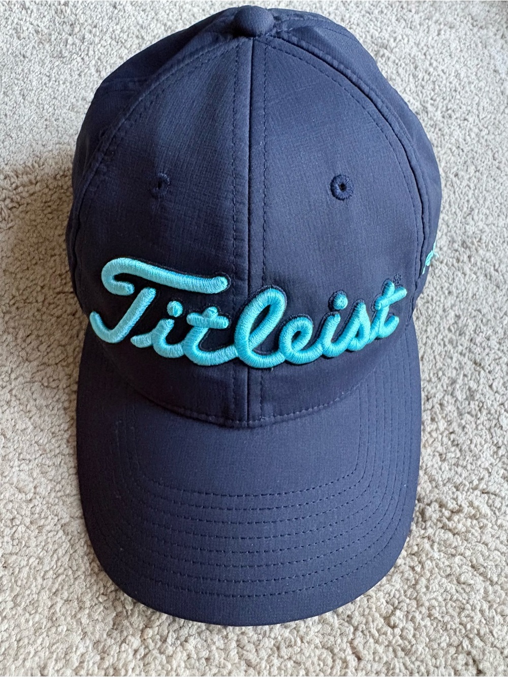 Titleist Men's Tour Performance Footjoy Pro V1 Adjustable Back Golf Hat Navy